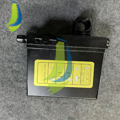 WG9719820001 Hydraulic Hand Pump For Truck Spare Parts